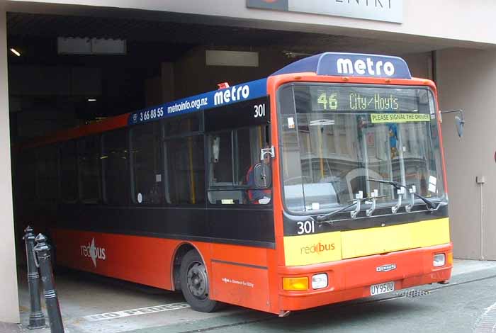 Red Bus Dennis Dart SLF Designline 301